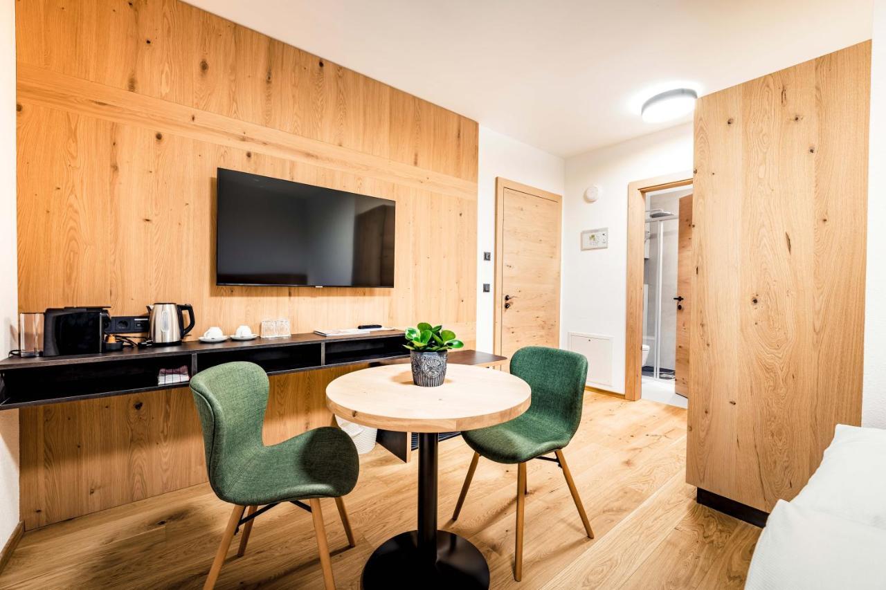 Haus St Anton - Incl Gratis Premium Sommerkarte Apartment Sankt Anton am Arlberg